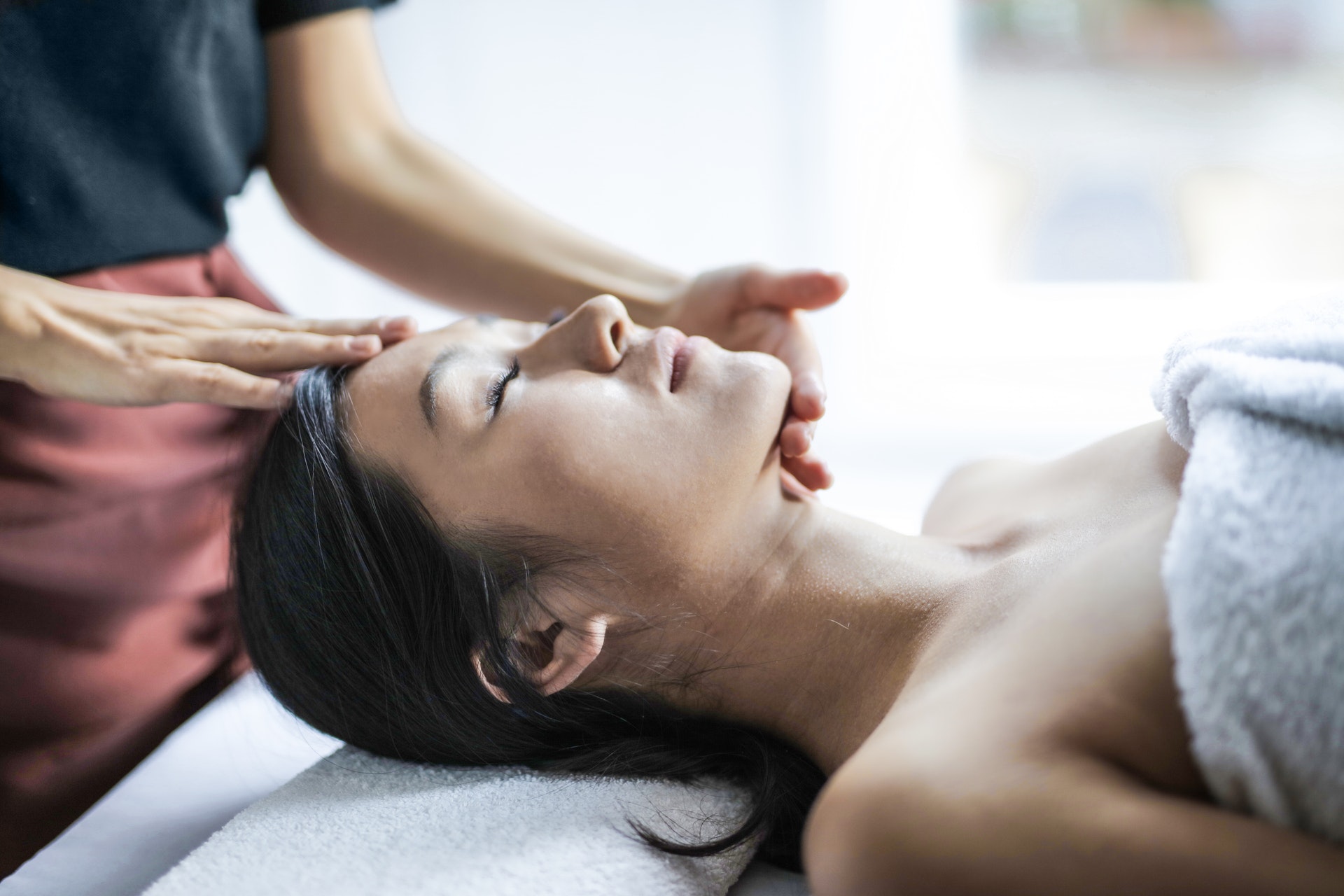 Indian Head Massage | Phoenix Health And Wellbeing